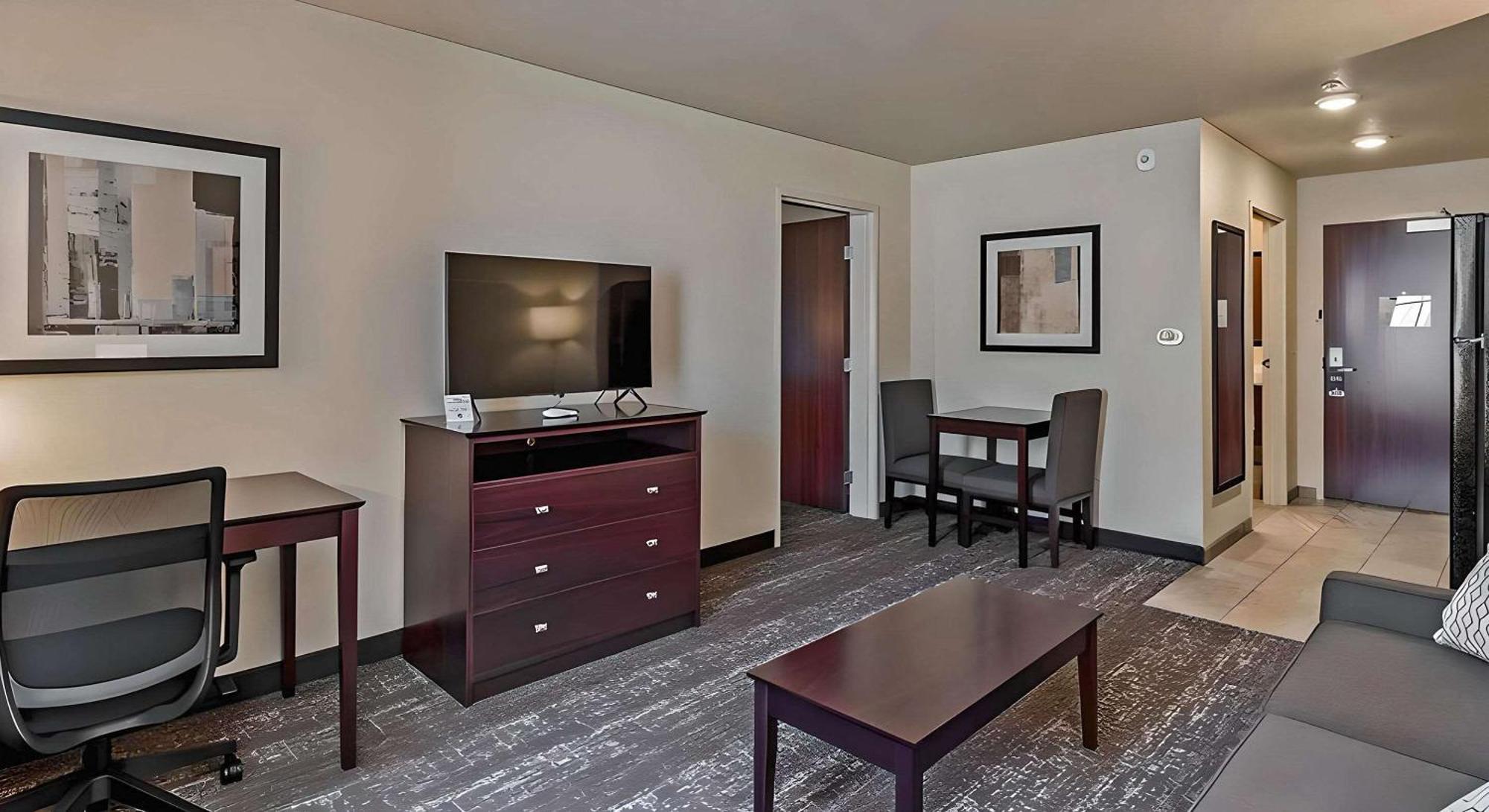 Comfort Inn & Suites Morgan מראה חיצוני תמונה