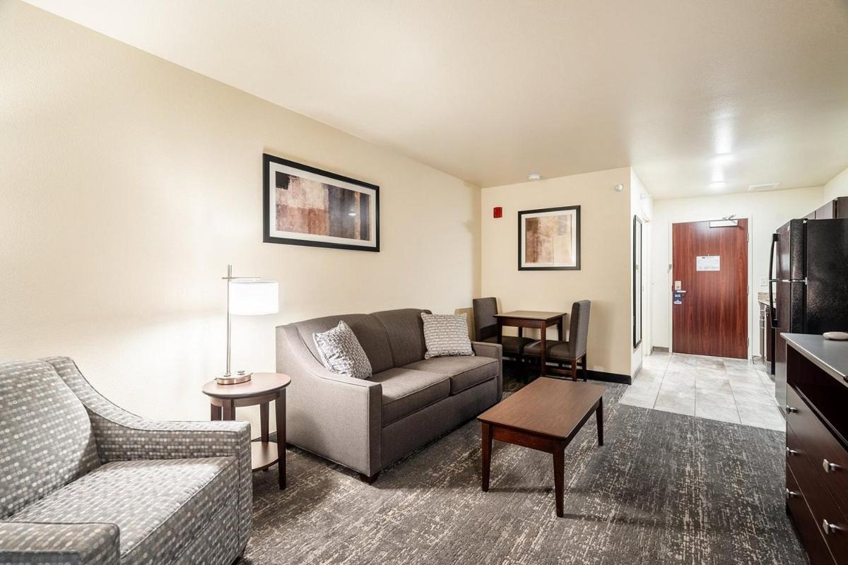 Comfort Inn & Suites Morgan מראה חיצוני תמונה
