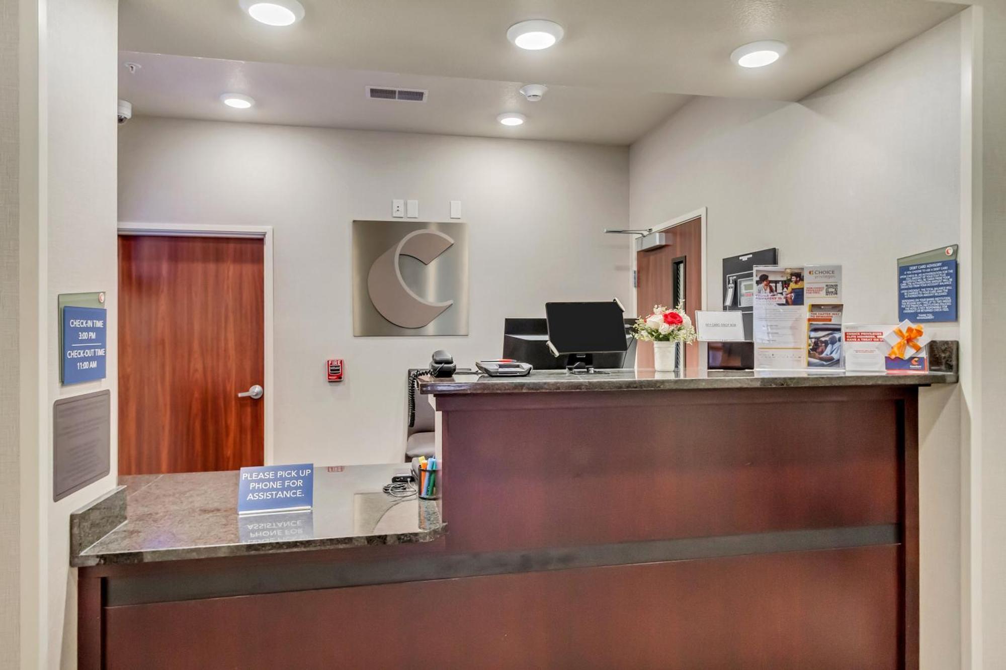 Comfort Inn & Suites Morgan מראה חיצוני תמונה